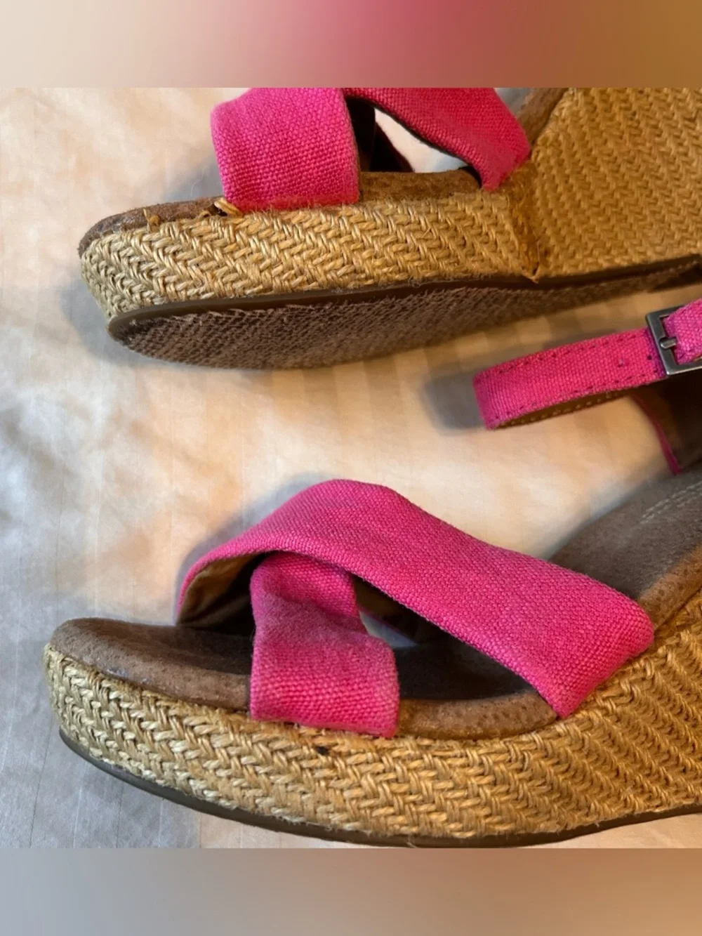 Toms Pink Strappy Wedge Espadrille Sandals